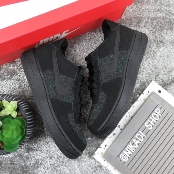 Nike Shoes - Nike Air Force 1 Sneakers